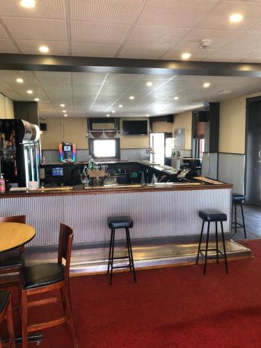 Cornucopia Hotel - Accommodation QLD 2