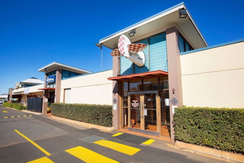 Wilsonton Hotel - Accommodation QLD 1