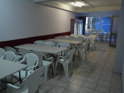 Wombat Backpackers - Accommodation QLD 6