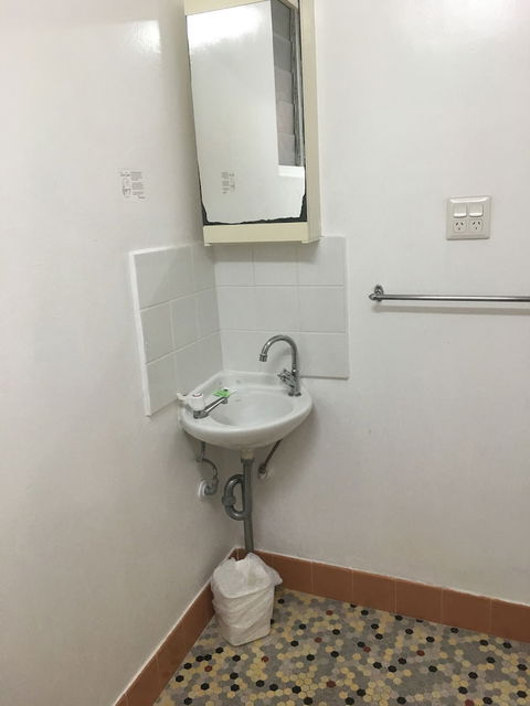 Flinders Motel - Accommodation QLD 4