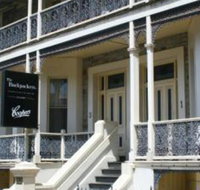 Glenelg Beach Hostel - Accommodation QLD