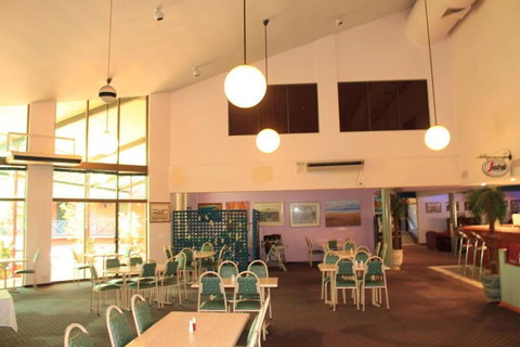 King Sound Resort Hotel - Accommodation QLD 2