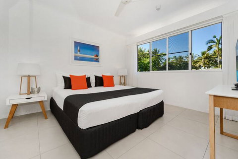 By The Sea Port Douglas - Accommodation QLD 7