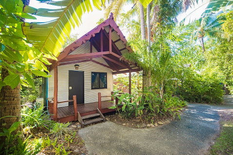 Magnums Airlie Beach - Accommodation QLD 6