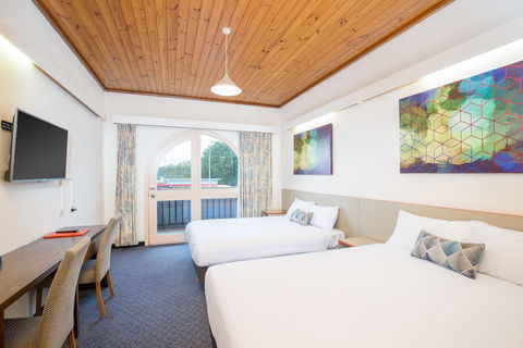 Federal Hotel - Accommodation QLD 5