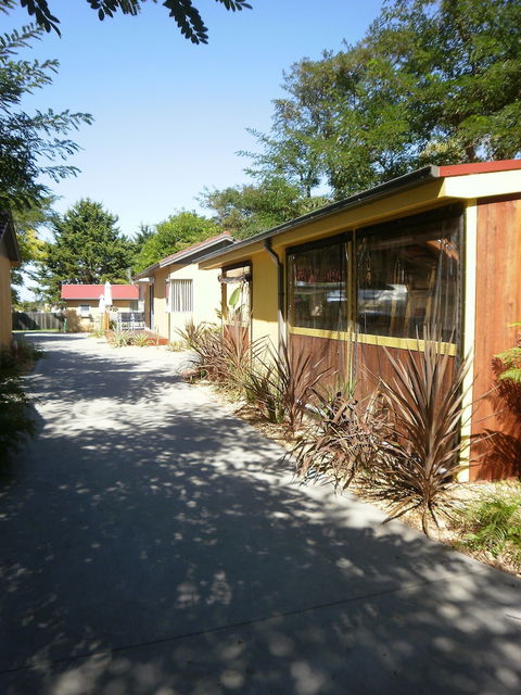 Kickback Cottages - Accommodation QLD 2