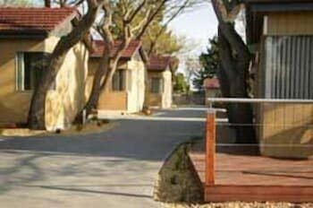 Kickback Cottages - Accommodation QLD 1