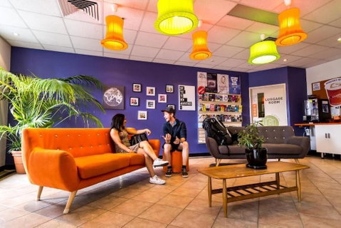 Adelaide Central YHA - Hostel - Accommodation QLD 3