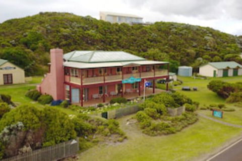 Cape Bridgewater Sea View Lodge - Accommodation QLD 0