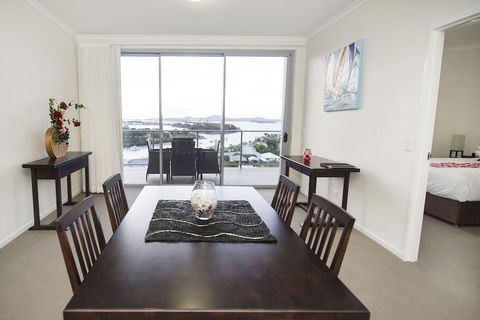 Curtis Central Apartments - Accommodation QLD 2