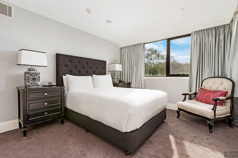 Miramare Gardens - Accommodation QLD 5