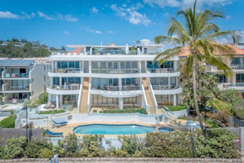 La Mer Noosa - Accommodation QLD 0