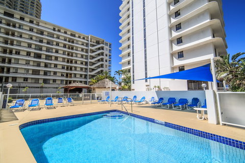 Olympus Apartments - Accommodation QLD 4