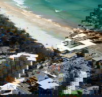 Pacific Regis Apartments - Accommodation QLD