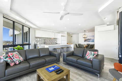 Victoria Square Private Apartments - Accommodation QLD 6