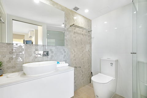 Victoria Square Private Apartments - Accommodation QLD 5