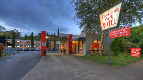 Riverbank Park Motel - Accommodation QLD 3