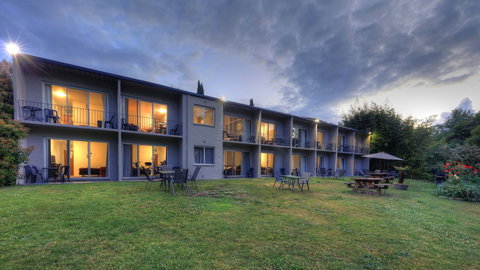 Riverbank Park Motel - Accommodation QLD 4