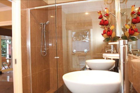 3 Kings Bed And Breakfast - Accommodation QLD 4