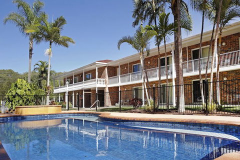 Aston Motel Yamba - Accommodation QLD 1