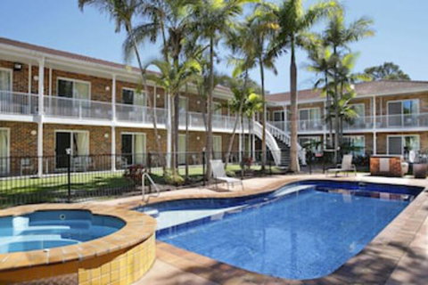 Aston Motel Yamba - Accommodation QLD 0