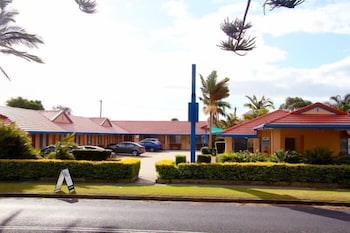 Yamba Twin Pines Motel - Accommodation QLD 4