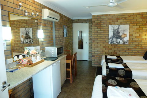 City View Motel Warwick - Accommodation QLD 6