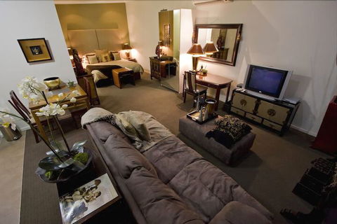 53 On Victoria - Accommodation QLD 3