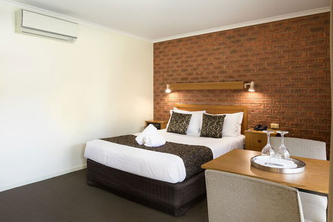 Advance Motel - Accommodation QLD 7