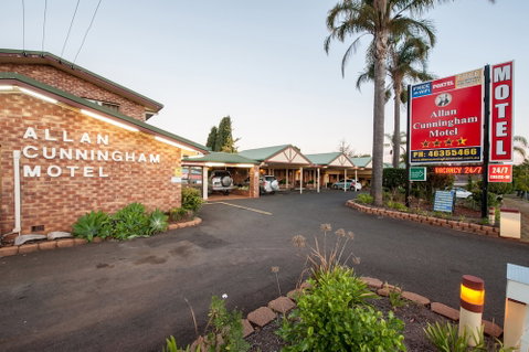 Allan Cunningham Motel - Accommodation QLD 0