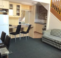 Country Gardens Motor Inn Toowoomba - Accommodation QLD