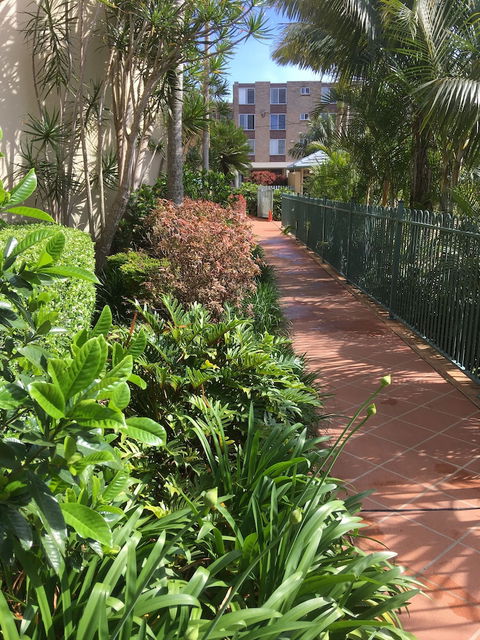 Town Beach Beachcomber Resort - Accommodation QLD 0