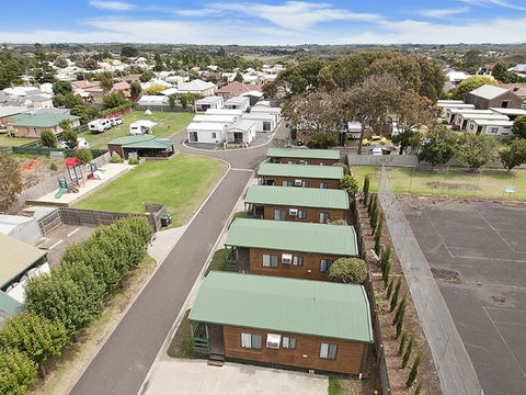 Portland Holiday Village - Accommodation QLD 5