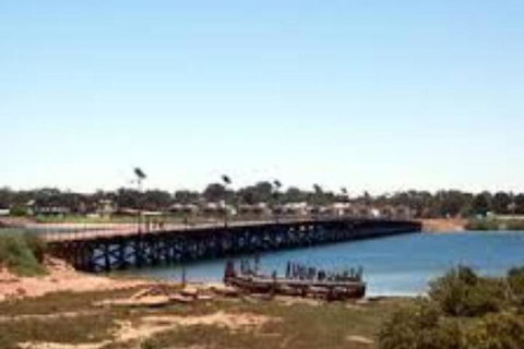 Sunset Retreat - Accommodation QLD 4