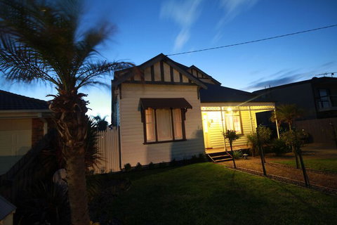 Pelican Sands Bed & Breakfast - Accommodation QLD 2