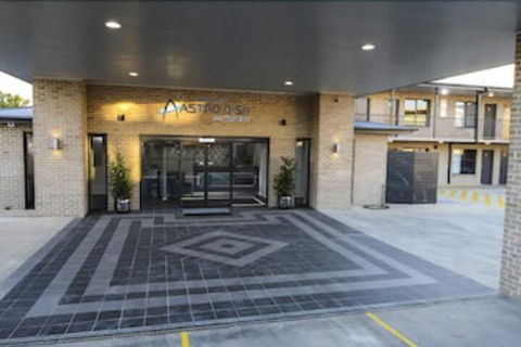 Aastro Dish Motor Inn - Accommodation QLD 2