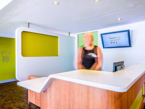 Ibis Budget Newcastle - Accommodation QLD 1