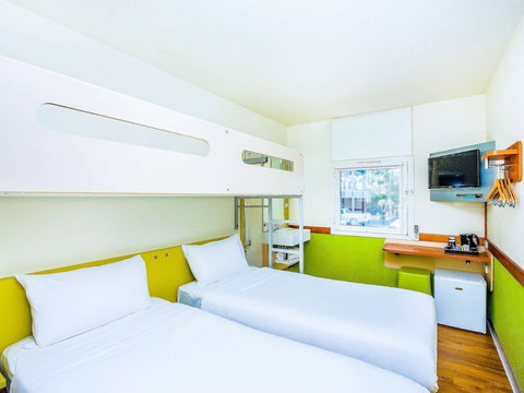 Ibis Budget Newcastle - Accommodation QLD 4