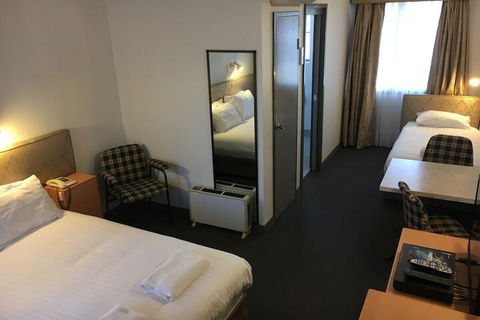 Spa Village Travel Inn - Accommodation QLD 3