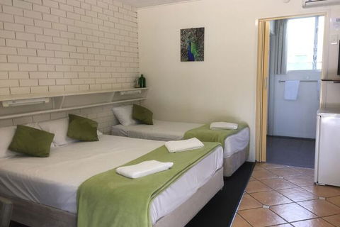 Paradise Lodge Motel - Accommodation QLD 7