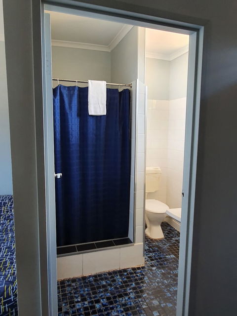 Kooyong Hotel - Accommodation QLD 1