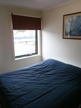 Launceston Backpackers - Hostel - Accommodation QLD 4