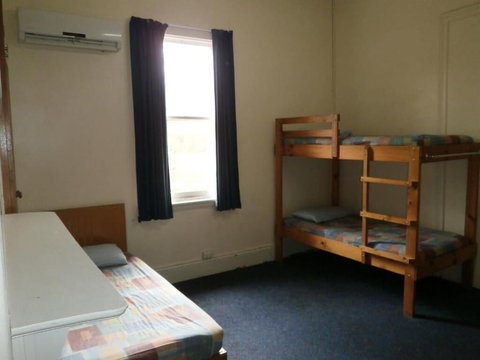 Launceston Backpackers - Hostel - Accommodation QLD 5