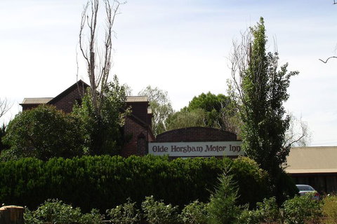 Olde Horsham Motor Inn - Accommodation QLD 1