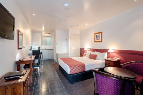 Central Studio Accommodation - Accommodation QLD 1