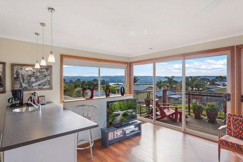 Monaro Cottage - Accommodation QLD 5