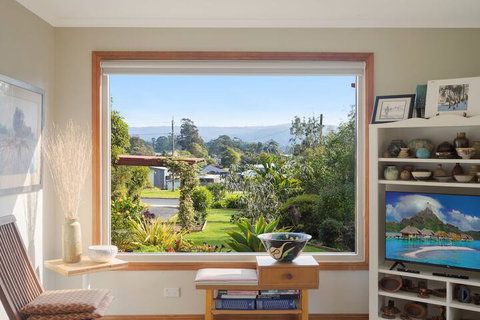 Monaro Cottage - Accommodation QLD 6