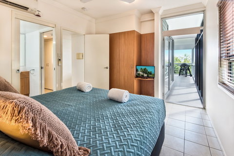 Oasis 1 Hamilton Island 2 Bedroom Apartment In Central Location With Golf Buggy - Accommodation QLD 2