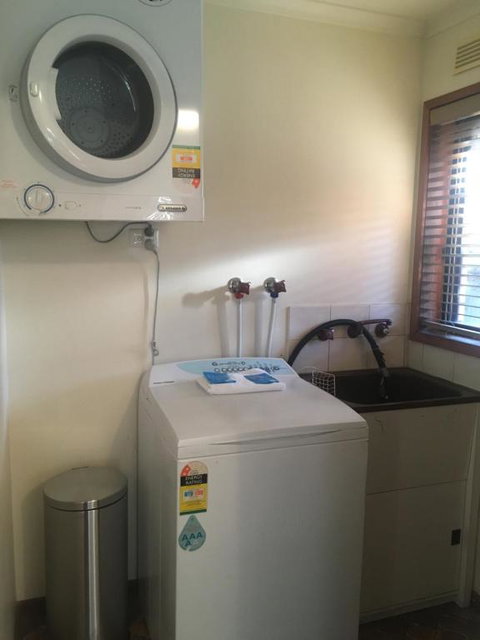 Acorn Lodge - Accommodation QLD 1