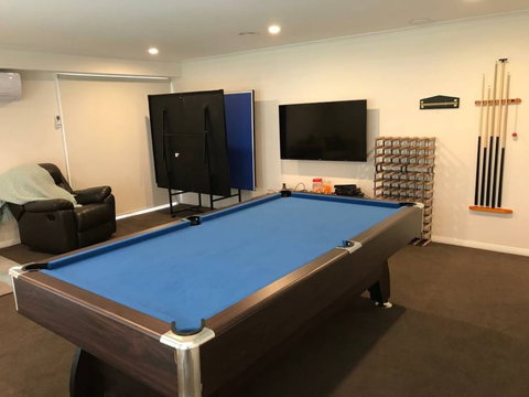 Rosanna Mansion - Accommodation QLD 3